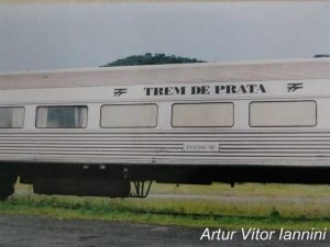 Trem de Prata