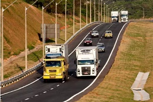 Setor de transporte enfrenta alta do diesel
