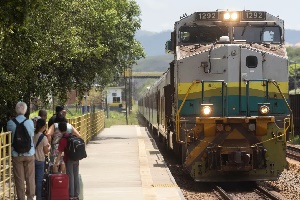 Trem Vitória-Minas terá viagens noturnas